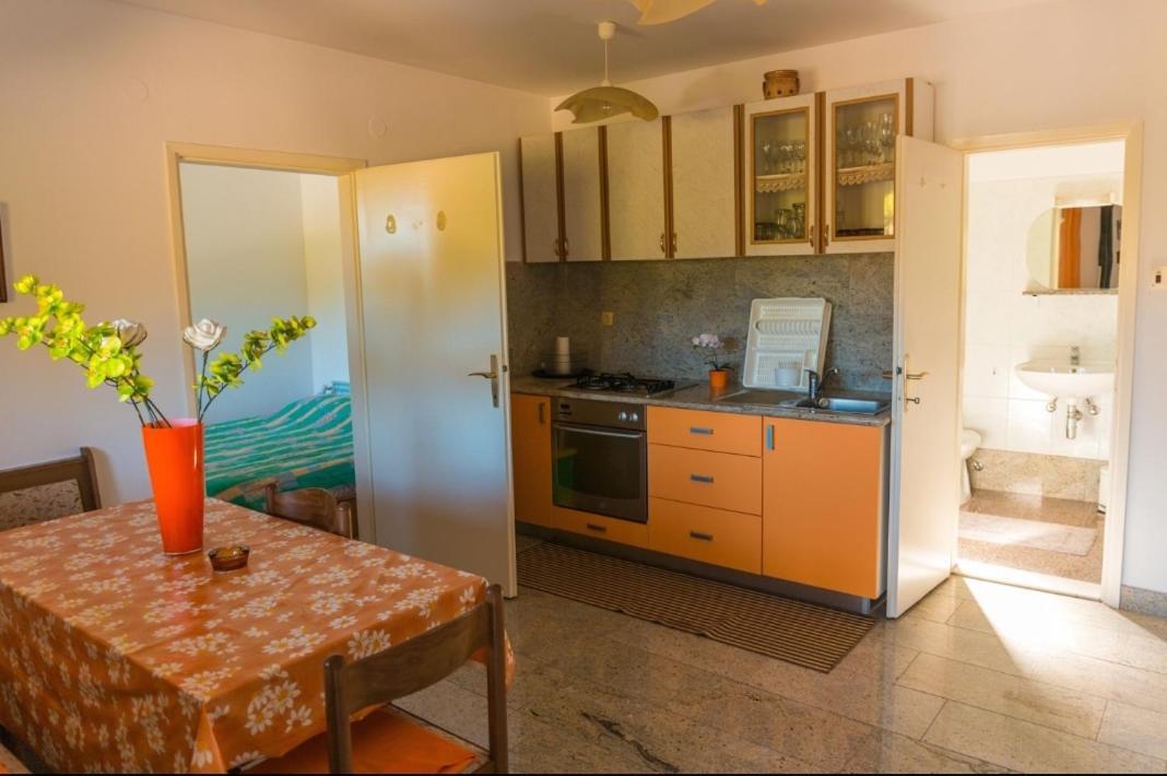 Kuca Za Odmor- Simona Appartement Punta Križa Buitenkant foto